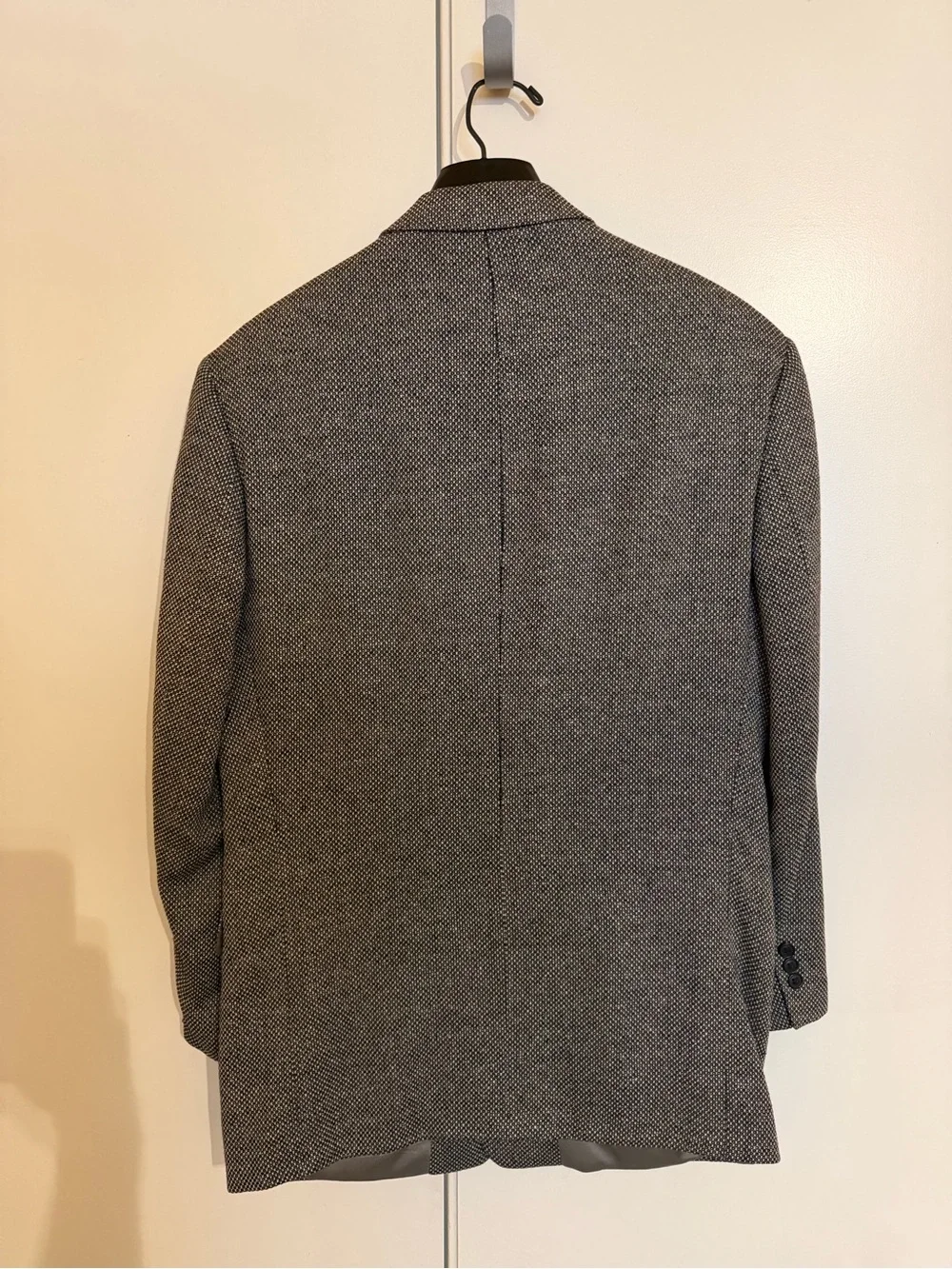 Joseph & Feiss Gray Tweed Sport Coat